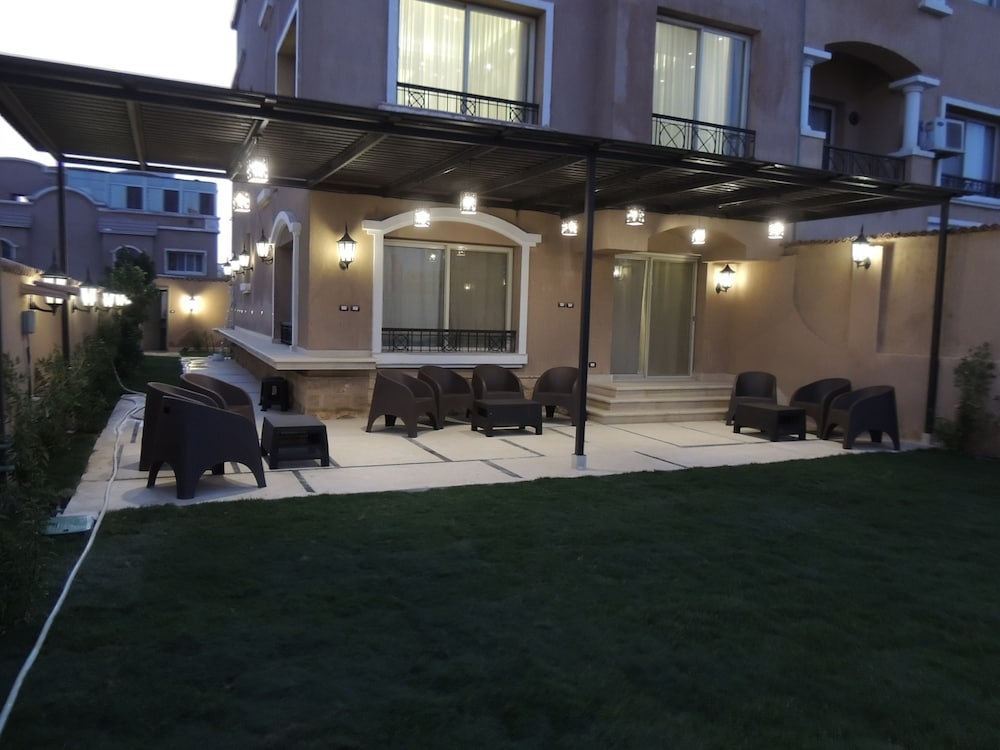 Sultan Dusit Villa New Cairo — 4-Star Luxury Hotel in New Cairo, Egypt