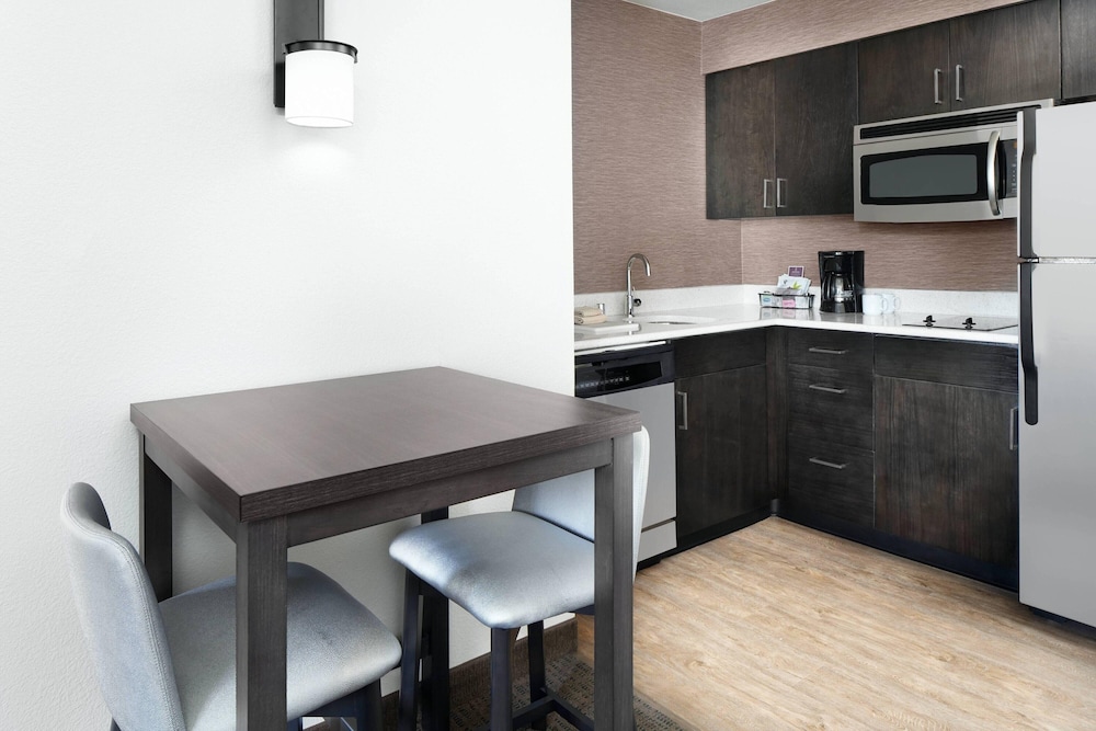 Residence Inn San Diego Rancho Bernardo Scripps Poway - photo 9