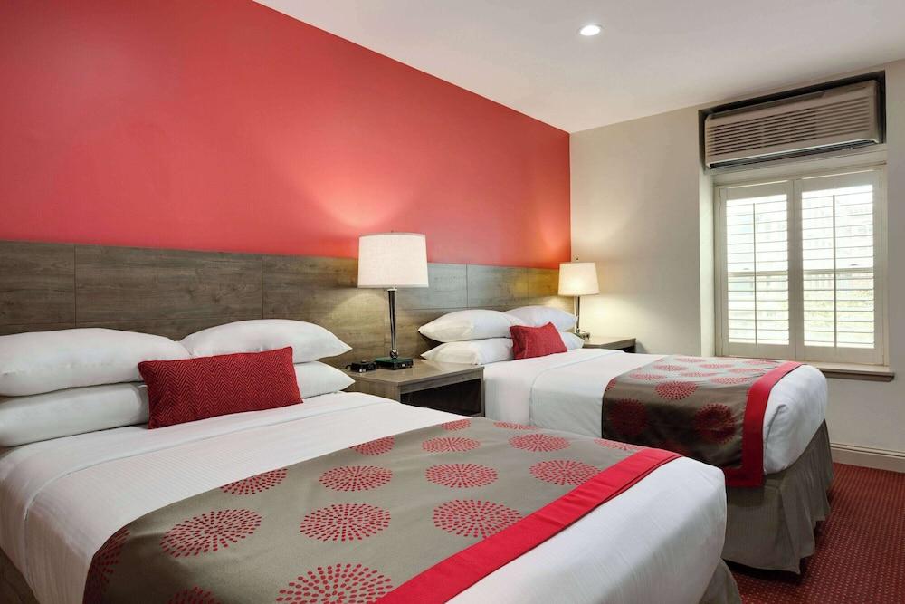 Ramada By Wyndham Oakland Downtown City Center - photo 16