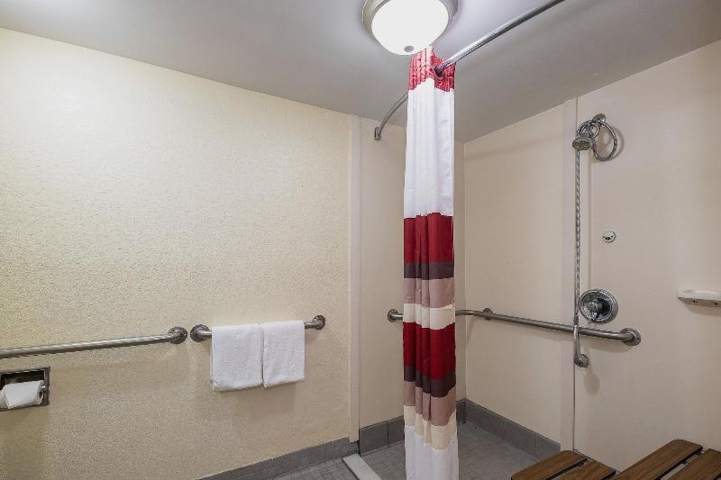 Red Roof Inn Jackson North Ridgeland - photo 29