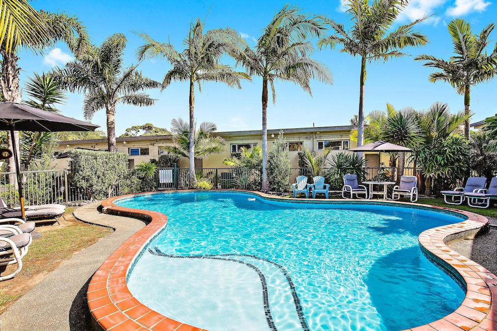 Waipu Cove Resort in Paihia, New Zealand