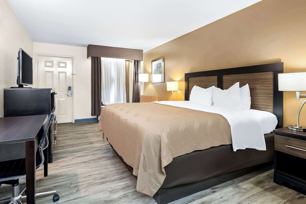 Quality Inn Decatur River City - photo 21