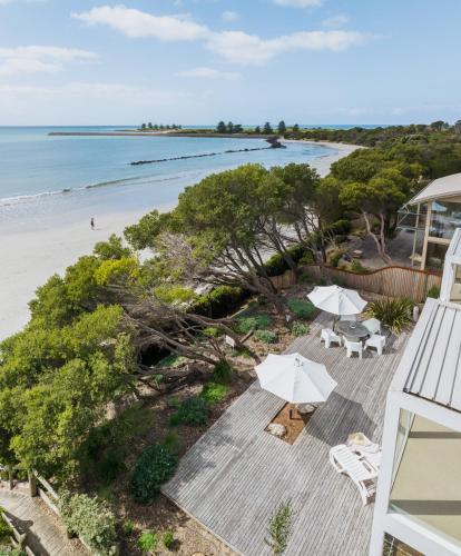 The Cove Beach Front Luxury House — 4-Star Luxury Hotel in Port Fairy, Australia