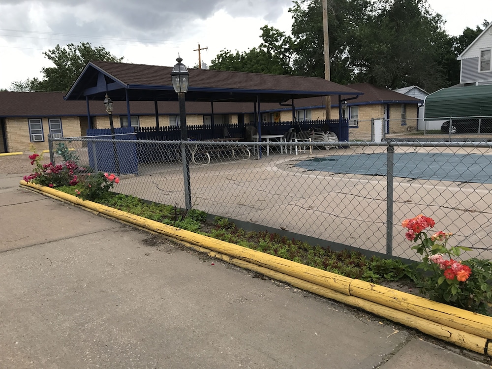 Coronado West Motel - photo 19