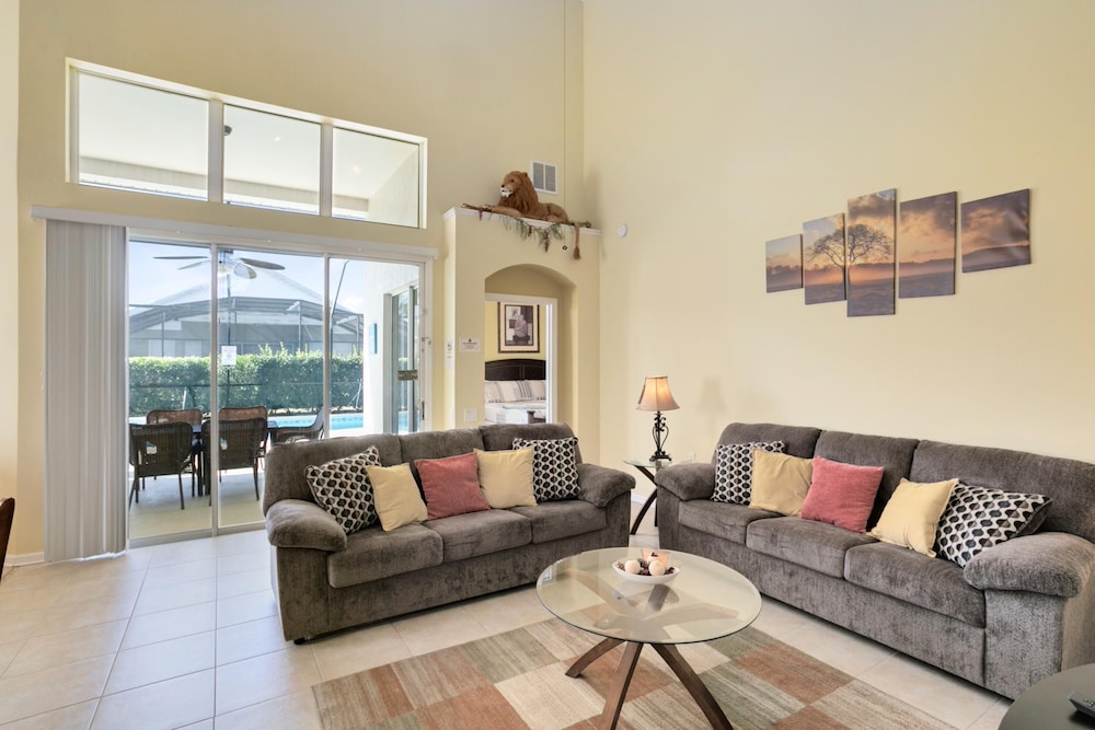 Fantastic Resort 5BR House South Facing Pool Spa - photo 6