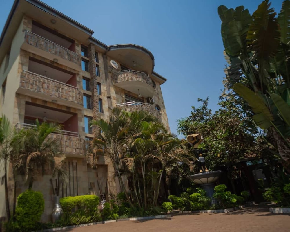 Room large Room With Free Breakfast in Lubumbashi, Democratic Republic of the Congo