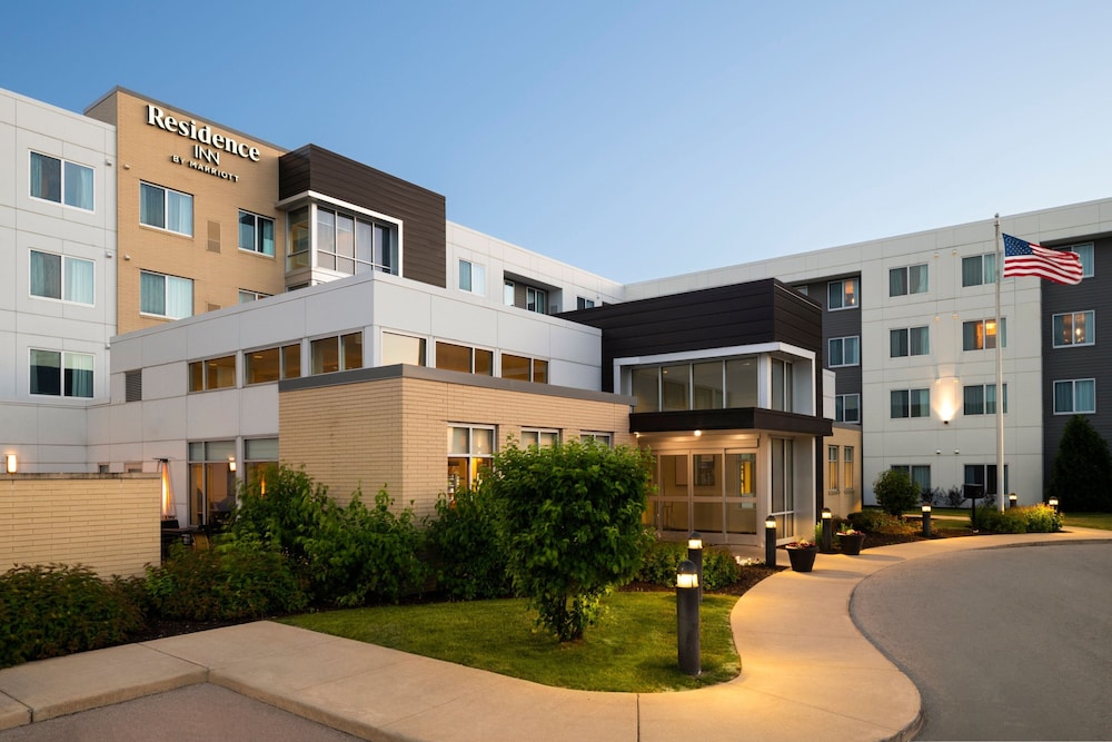 Residence Inn Milwaukee West - photo 38