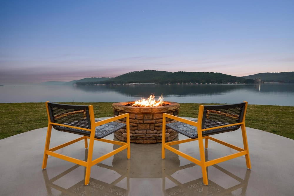 Home2 Suites by Hilton Guntersville - photo 37