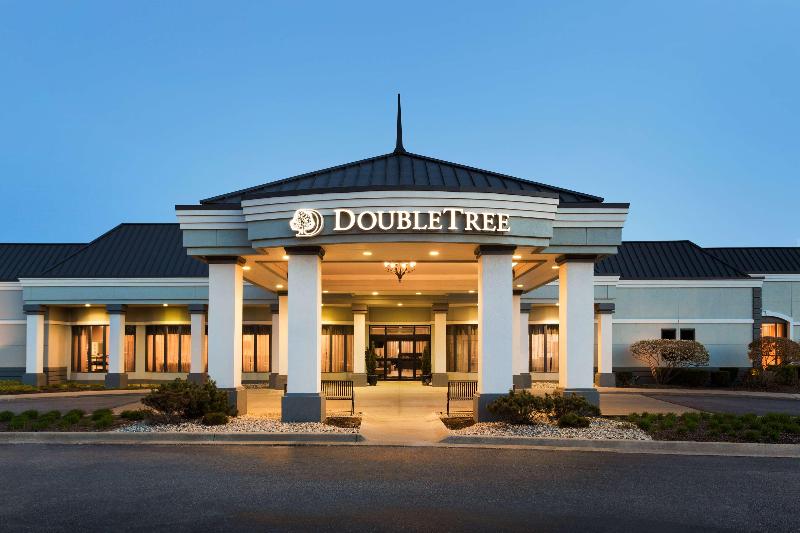 DoubleTree by Hilton Detroit Novi — 4-Star Luxury Hotel in Novi, United States