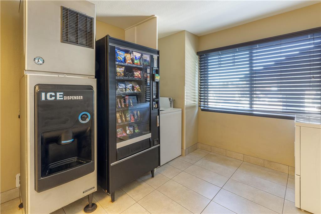 Best Western Long Beach Inn - photo 28
