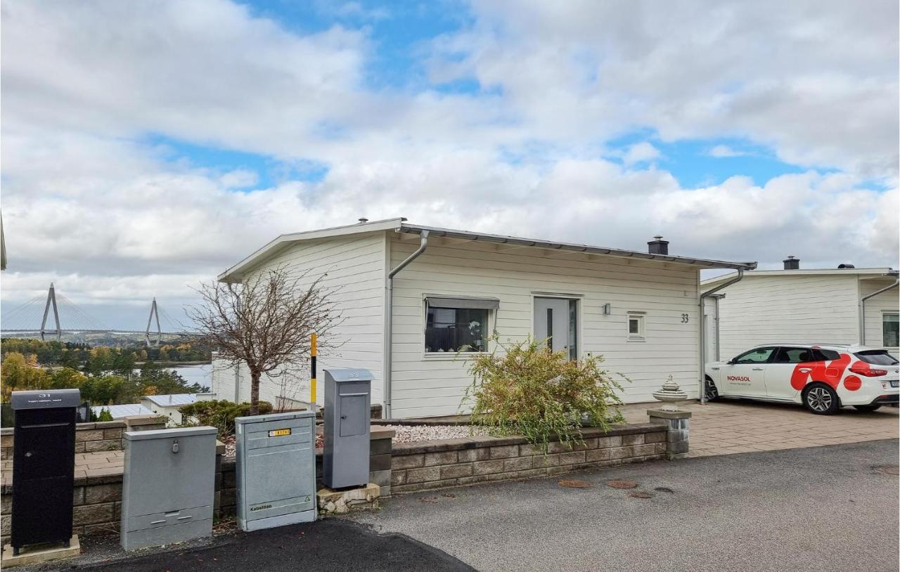 3 Bedroom Lovely Home In Uddevalla — Uddevalla — photo 2