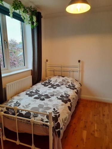 Comfortable quiet room near Cambridge - last minute hotel in Longstanton