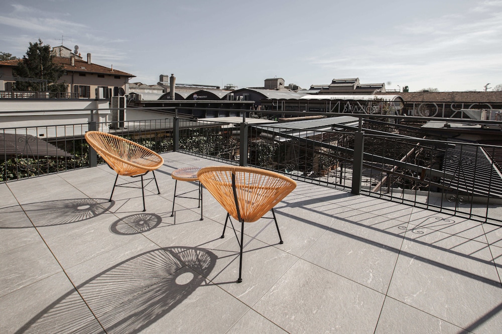 Ah Villa Glori Brescia — 4-Star Luxury Hotel in Brescia, Italy