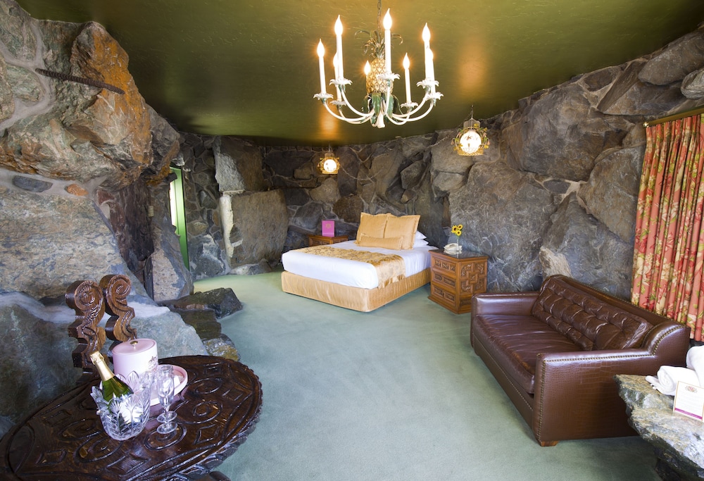 Madonna Inn - photo 140