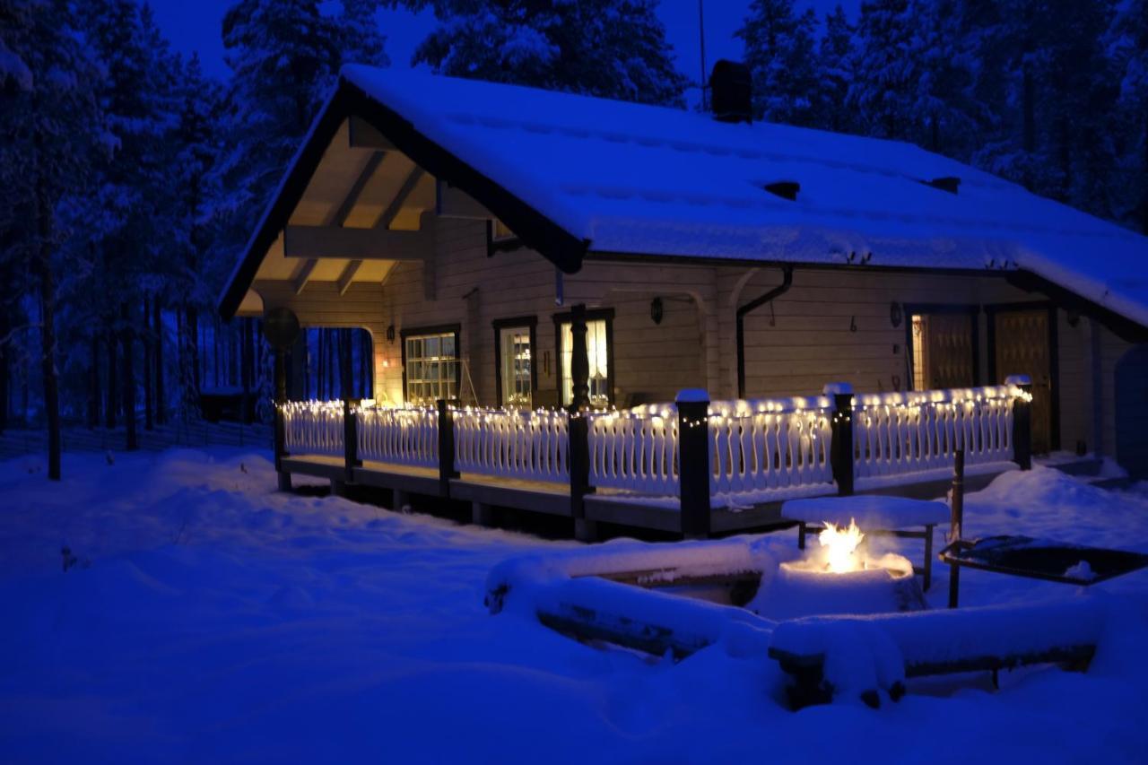 Fjallstuga I Avskildhet Med Elbilsladdare in Unknown City, Sweden