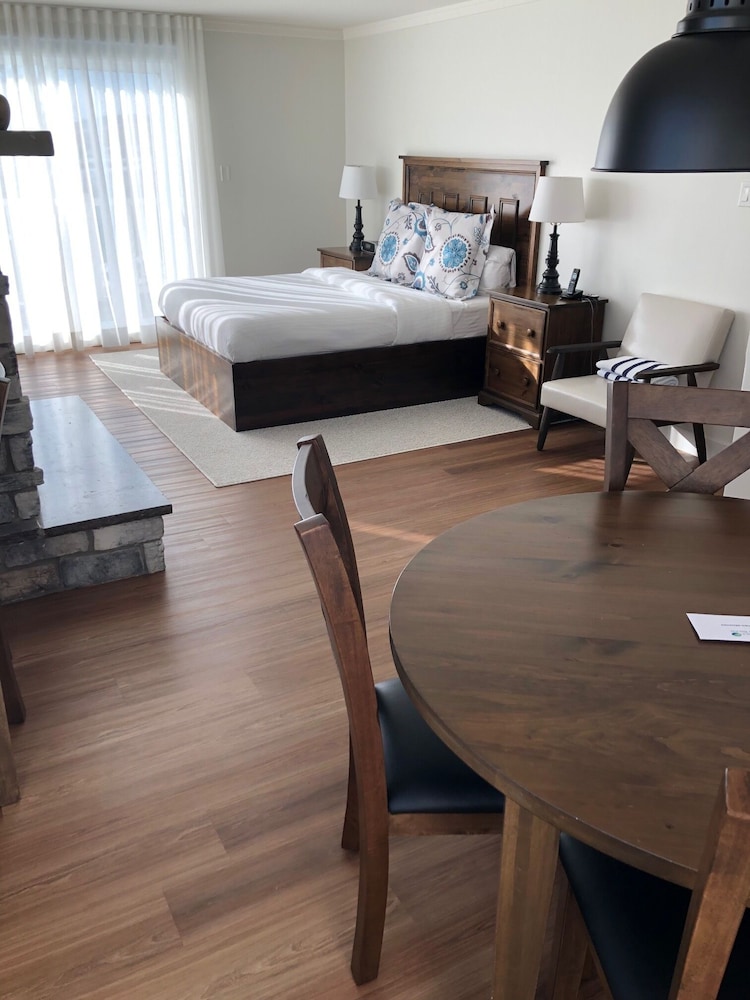 Auberge West Brome — Lac-Brome — photo 5