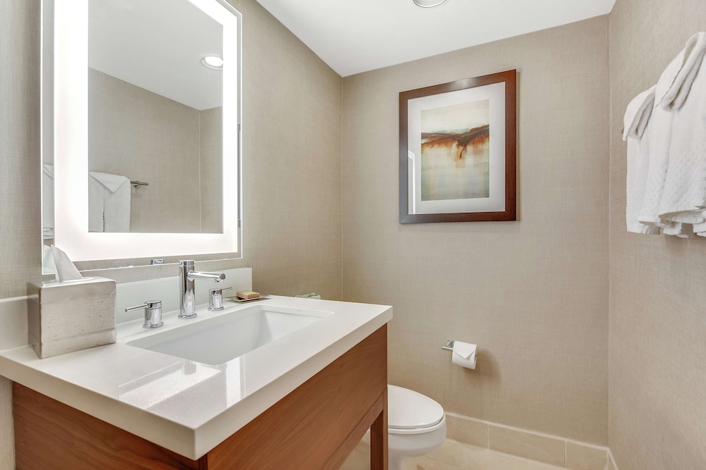 Hilton Phoenix Tapatio Cliffs Resort - photo 36