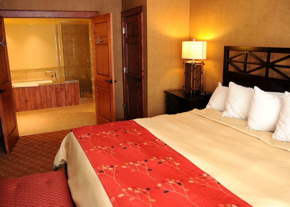 Slopeside Hotel A Vail Resorts Property - featured photo