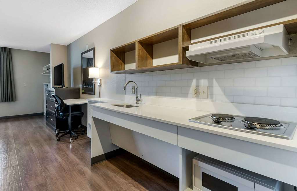 Extended Stay America Suites San Ramon Bishop Ranch East - photo 24