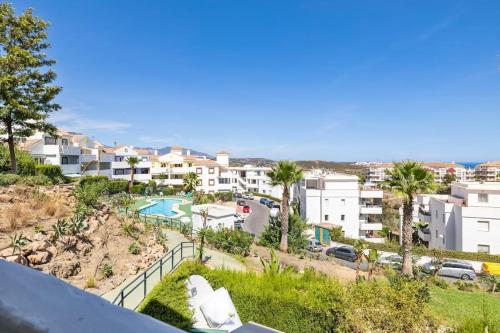 Beautiful 3 Bed Stylish & Cozy Apartment Susanna Suite — 4-Star Luxury Hotel in Mijas, Spain