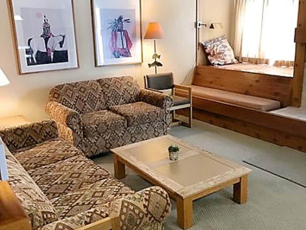 Jackson Hole Vacation Condominiums; a VRI resort - photo 11
