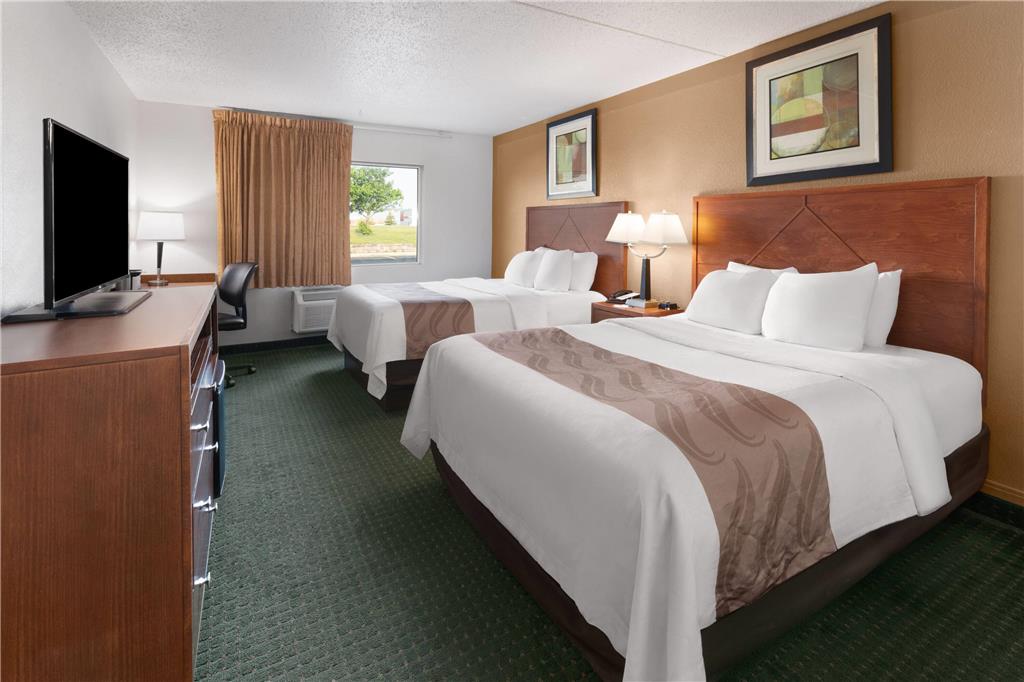 Baymont by Wyndham Jamestown Conference Center & Water Park - photo 14