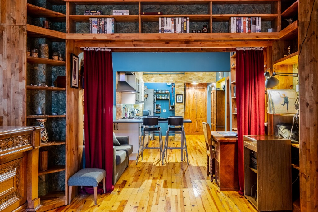 Cozy Flat With Backyard 600 m to Moda Coastal Park — hotel in Babadag
