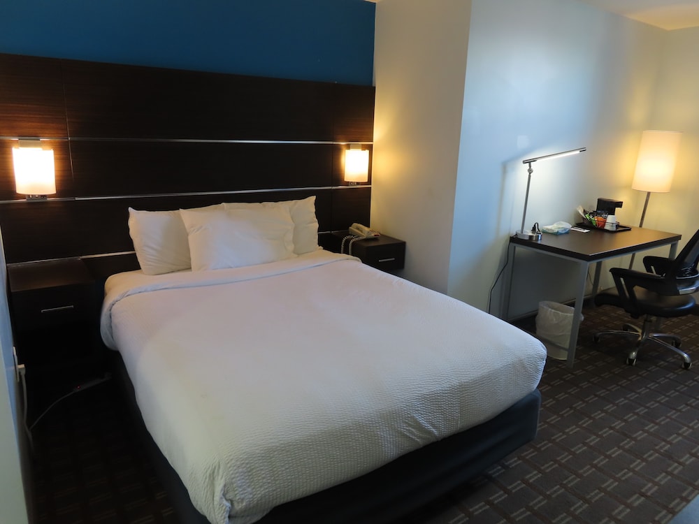St. Charles Hotel - photo 34
