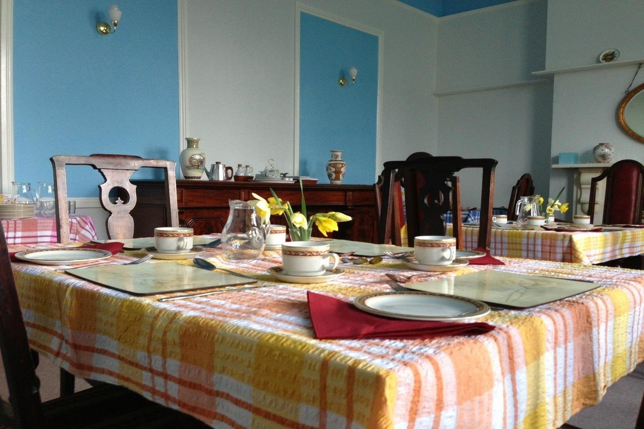 Kingsmuir Hotel in Cheltenham, United Kingdom