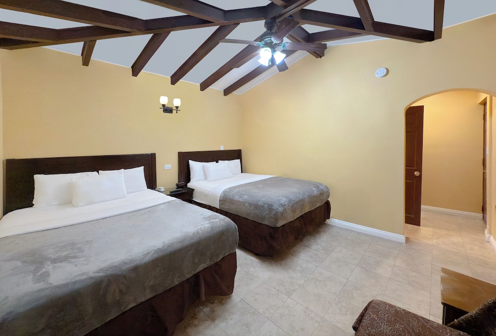 El Patio Inn Near Universal Studios Hollywood - photo 19