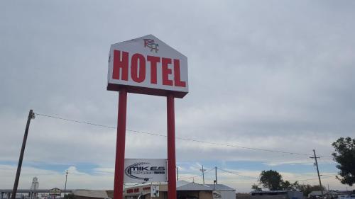 Reddy Hotel - photo 4