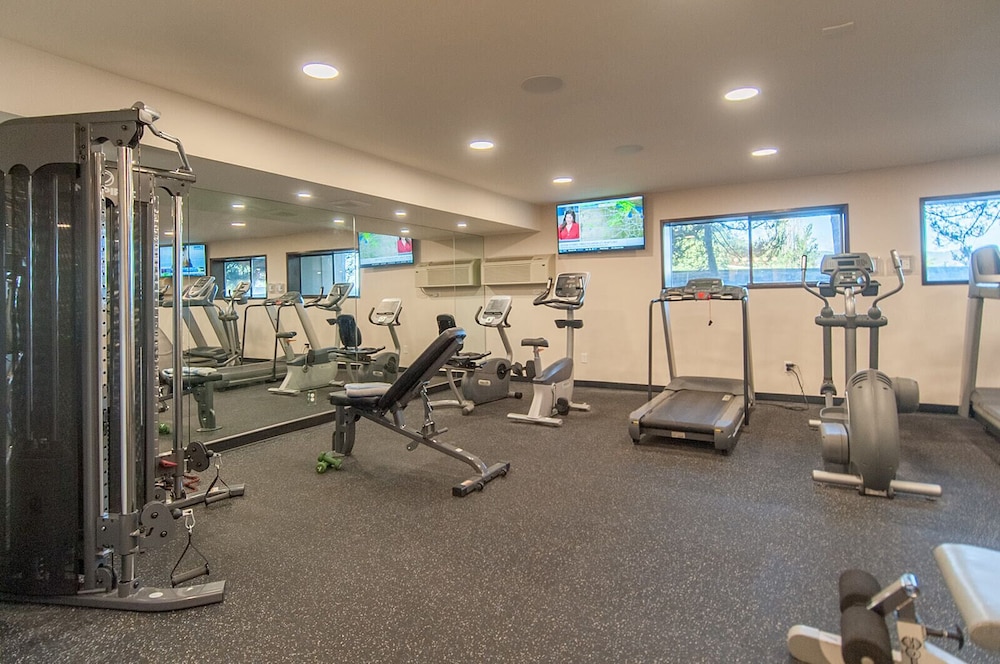 Ashland Hills Hotel & Suites - photo 47