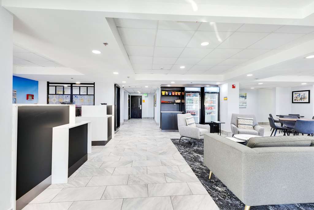 La Quinta Inn & Suites by Wyndham Jacksonville Mandarin - photo 14