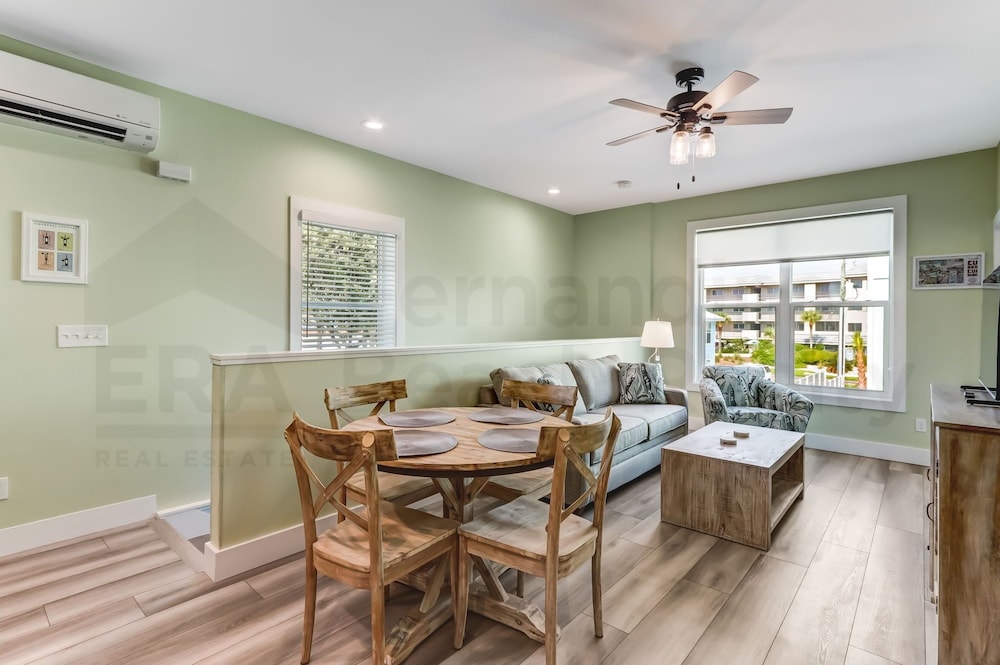 391 S Fletcher Ave C townhouse — 4-Star Luxury Hotel in Fernandina Beach, United States
