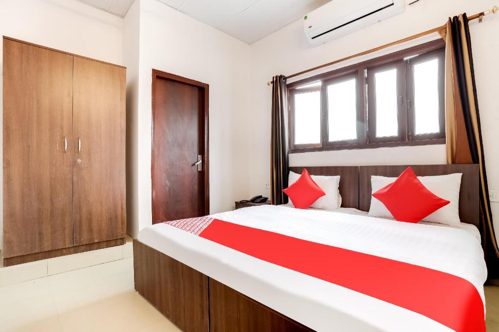 OYO Flagship 77310 Sec 7 Rohini — hotel in Rohini