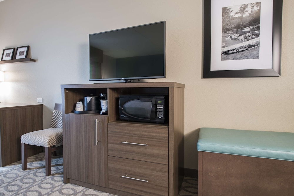 Hampton Inn Greenville I 385 Haywood Mall - photo 10