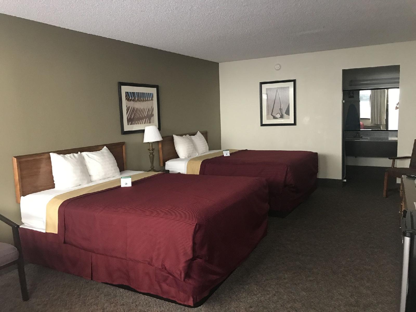 Ramada by Wyndham Mesa Downtown - photo 6