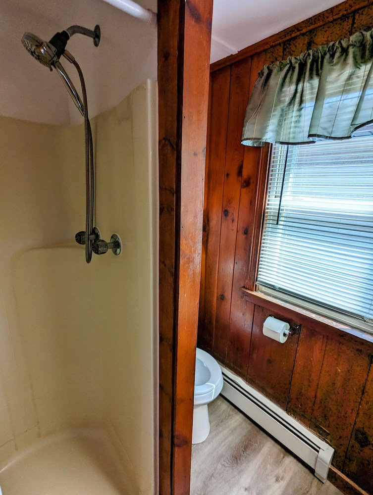 Riverside Motel - photo 50