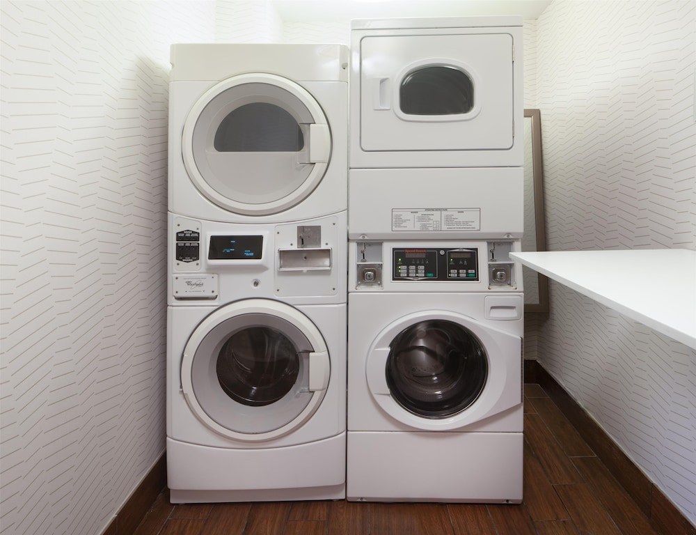 Hampton Inn & Suites Tampa North - photo 47