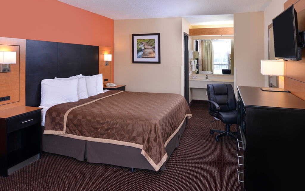 Americas Best Value Inn Collinsville St. Louis - photo 7