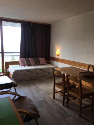 Résidence Armoise 2 Pièces pour 6 Personnes 79 in Saint-Jean-De-Maurienne, France