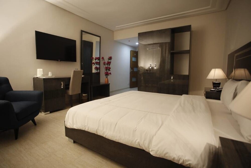 Afrikland H tel — 4-Star Luxury Hotel in Grand-Bassam, Côte D'Ivoire