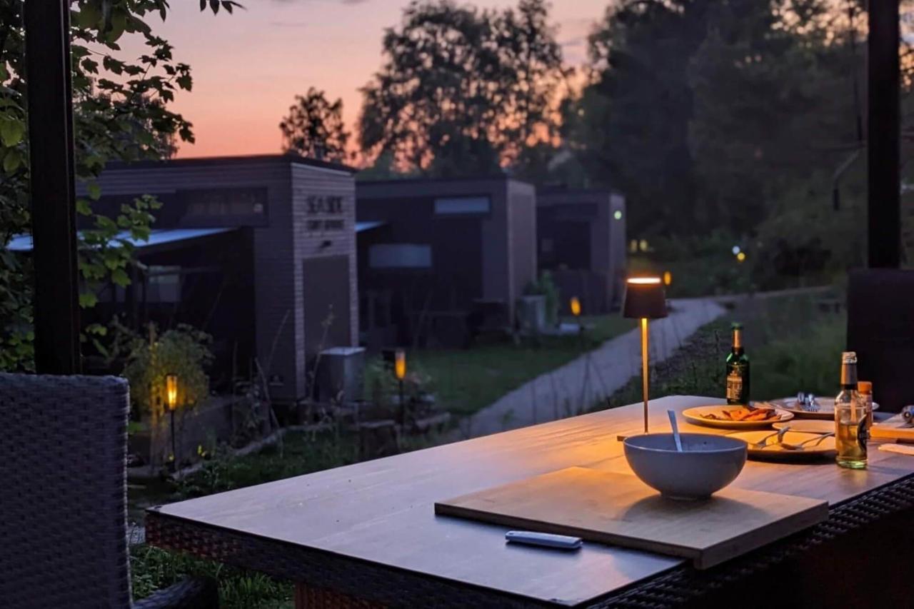 Tiny House Ithblick direkt am See — 4-Star Luxury Hotel in Salzhemmendorf, Germany