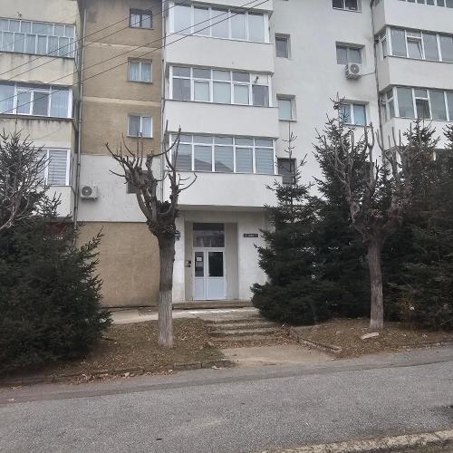Apartament Zorilor — 4-Star Luxury Hotel in Moinesti, Romania