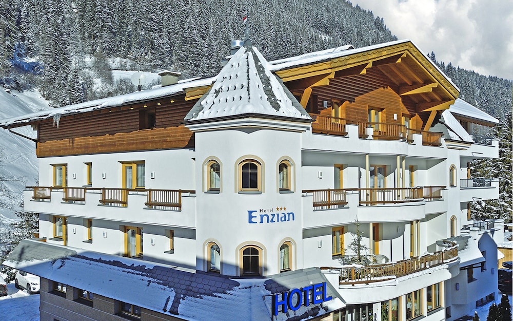 Hotel Enzian - carbon neutral hotel in See