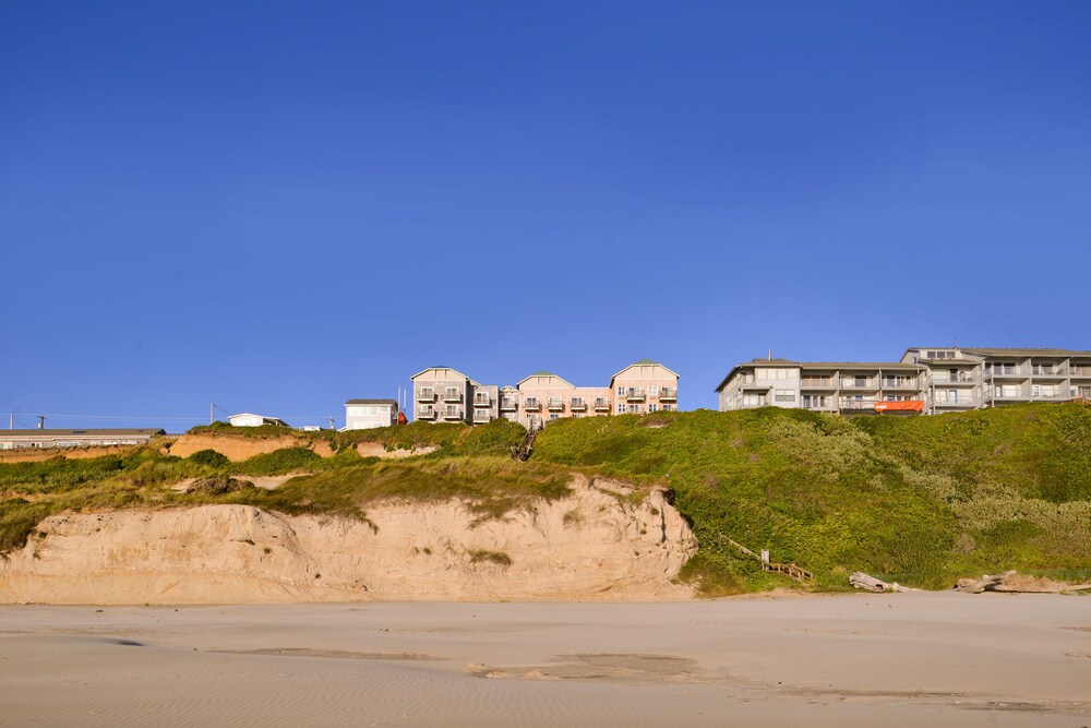 Inn at Nye Beach - photo 73
