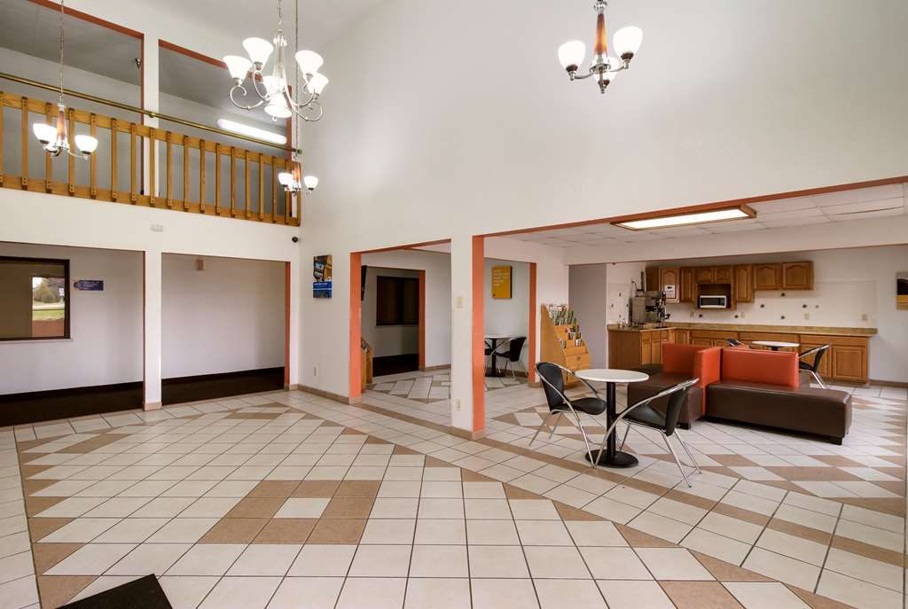 Motel6 Davenport IA - photo 18