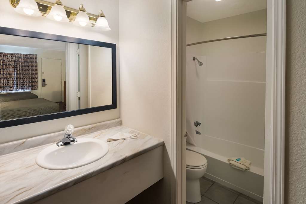 Suburban Extended Stay Brazil - photo 14