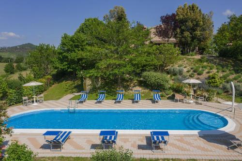 Villa Amata — 4-Star Luxury Hotel in Urbania, Italy