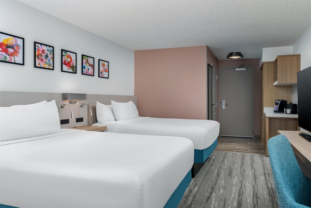 Hilton Garden Inn Dover - photo 13